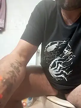 Snapshot of juandi21cm chatting on February 1, 2026, 4:05 pm juandi21cm online show from February 1, 2026, 4:05 pm