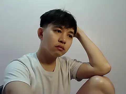 alfonsoasiancutie online show from October 25, 2025, 12:17 pm