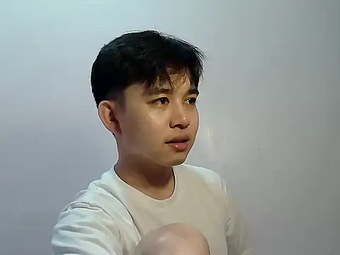 alfonsoasiancutie online show from October 26, 2025, 9:31 am