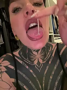 InkedBiitch online show from February 3, 2025, 7:00 pm