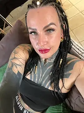 InkedBiitch online show from March 22, 2026, 9:33 am