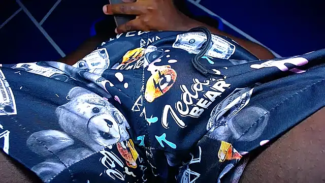 MAXJONES 2 online show from October 9, 2025, 1:28 am