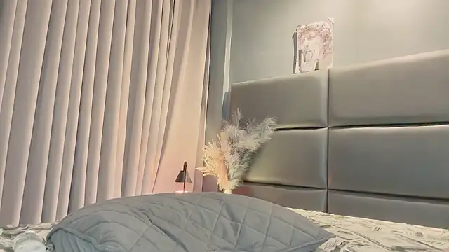 Snapshot of Carrie_Colbyxx chatting on December 4, 2024, 11:24 am Carrie Colbyxx online show from December 4, 2024, 11:24 am