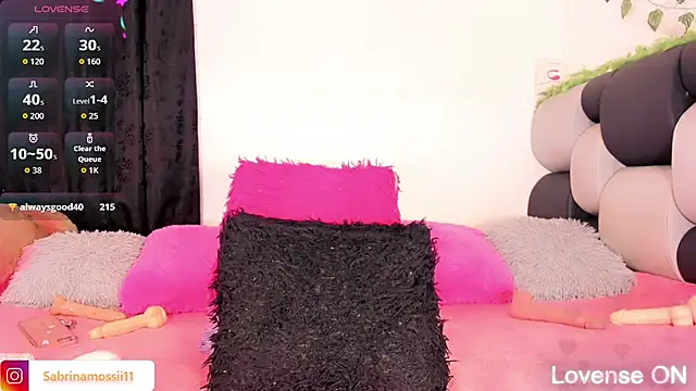 sabrinamossii online show from October 23, 2025, 8:46 am