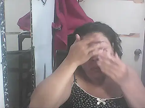 hotwet mama4uxx online show from December 17, 2025, 2:22 pm