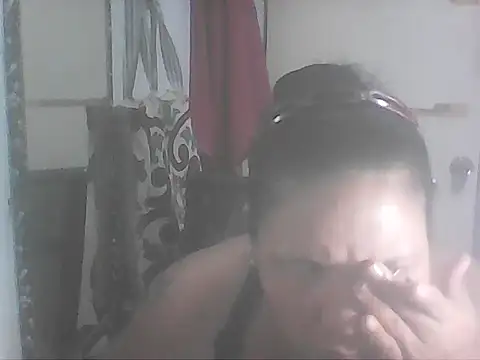 hotwet mama4uxx online show from November 4, 2025, 4:49 am