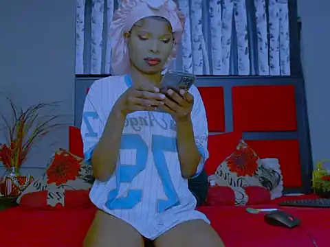 MissParis26 online show from November 26, 2025, 9:26 pm