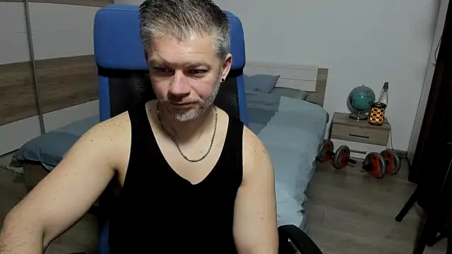 RobbyShawz online show from April 2, 2026, 4:52 am