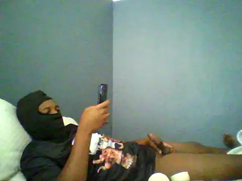 Snapshot of TitularAdaption chatting on October 26, 2025, 6:36 am TitularAdaption online show from October 26, 2025, 6:36 am