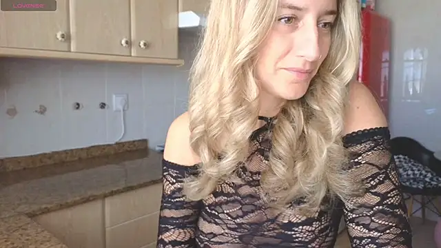 Lunamix online show from February 22, 2026, 12:40 pm