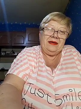 Lena Gaby online show from October 13, 2025, 7:26 pm