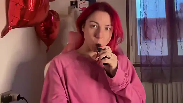 Nikky Divine online show from March 22, 2025, 5:09 pm