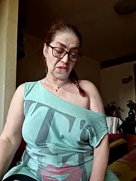 Chriss Tinaa online show from May 29, 2026, 3:01 am