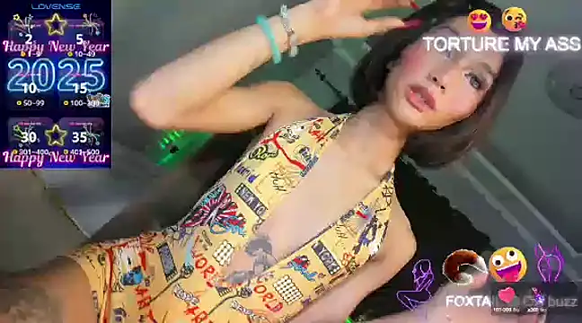 Snapshot of SpiffyFuchsia69 chatting on January 15, 2025, 6:54 am SpiffyFuchsia69 online show from January 15, 2025, 6:54 am