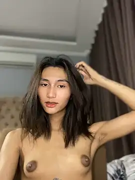 Snapshot of SpiffyFuchsia69 chatting on January 1, 2025, 2:52 pm SpiffyFuchsia69 online show from January 1, 2025, 2:52 pm