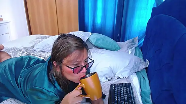 mondirty70 online show from March 12, 2026, 4:22 pm