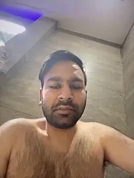 luciferdxm5 online show from April 5, 2026, 3:46 am