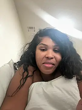 XxxItaliaBlue online show from March 6, 2026, 6:36 pm