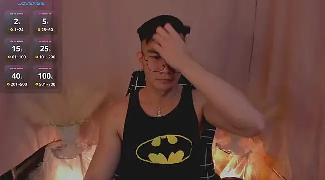 000batman000 online show from December 11, 2024, 10:25 am