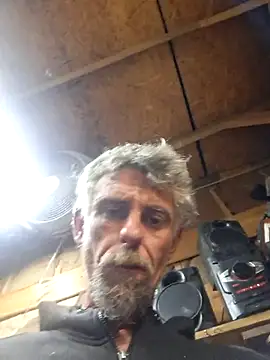 19JaSon83 online show from June 26, 2026, 5:35 am