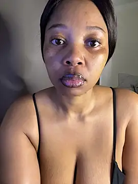cherrybabe76 online show from June 1, 2026, 12:05 pm