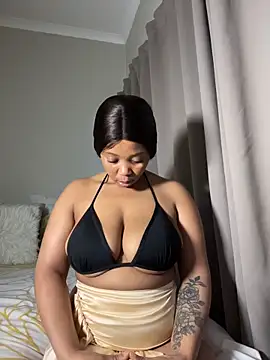 cherrybabe76 online show from November 17, 2025, 12:20 pm