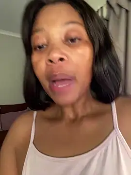 Snapshot of cherrybabe76 chatting on February 24, 2025, 3:53 pm cherrybabe76 online show from February 24, 2025, 3:53 pm