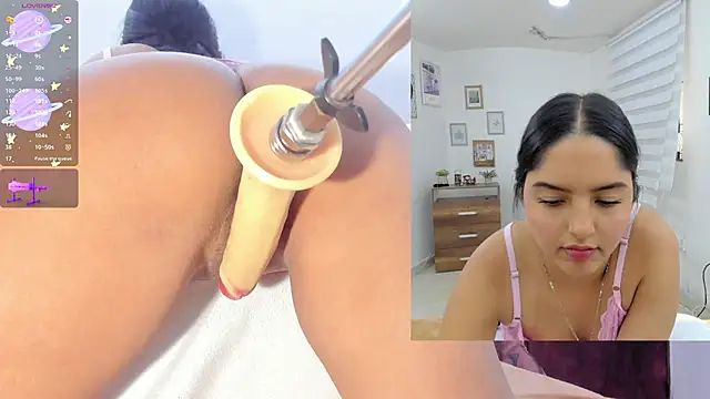 sofi velez online show from September 8, 2025, 5:23 pm