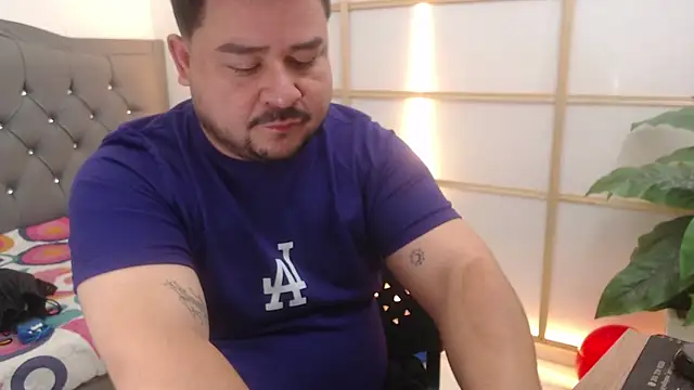 oso dirty  online show from May 20, 2026, 5:32 pm