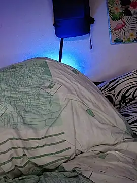 iamxandertv online show from November 27, 2025, 11:43 am