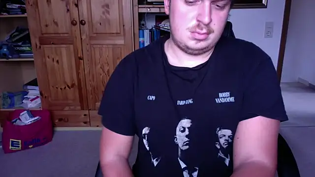 Stallone2000xh online show from October 10, 2025, 2:40 pm