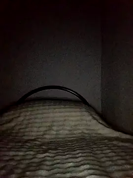 Annerae online show from April 12, 2026, 3:26 pm