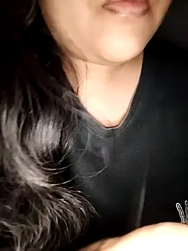 Annerae online show from October 10, 2025, 4:41 pm