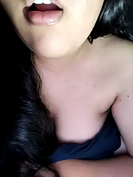 Annerae online show from April 1, 2026, 6:05 pm