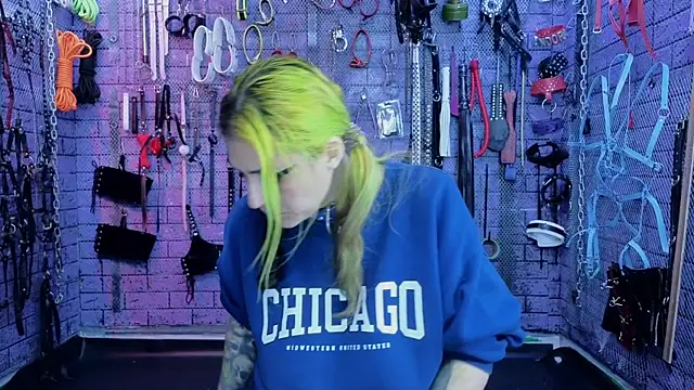 PANDORANEZZ online show from March 19, 2025, 3:20 am