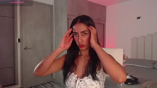 Snapshot of Brown_skin11 chatting on February 13, 2026, 10:21 pm Brown skin11 online show from February 13, 2026, 10:21 pm