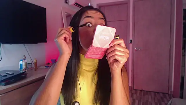 Brown skin11 online show from October 5, 2025, 8:10 pm