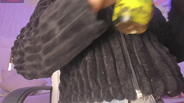 Meghan stonne  online show from October 27, 2025, 7:04 pm