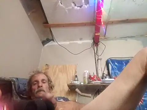 sausylolly online show from October 21, 2025, 5:51 am