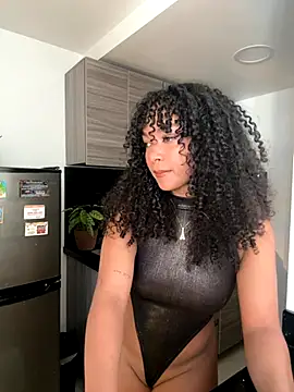 mariam hill online show from October 4, 2025, 4:19 pm