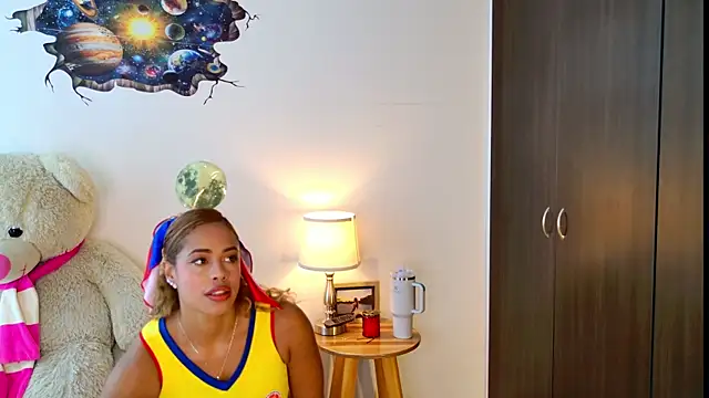 SarahCinnamon- online show from July 3, 2026, 3:29 pm