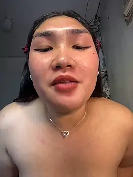 Miss Deliciousness online show from March 14, 2025, 7:12 pm