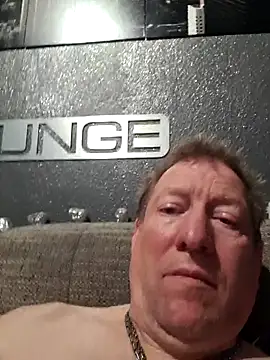 tomtom111111 online show from November 13, 2025, 4:00 pm