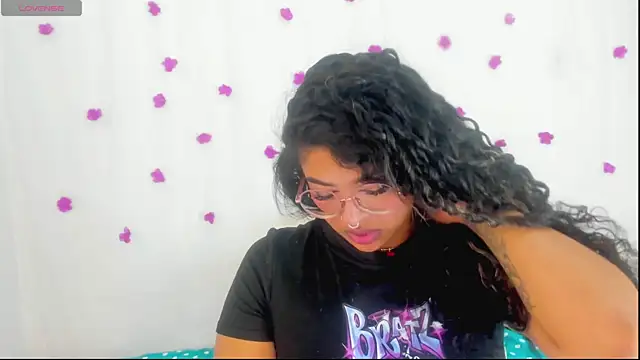 moana taylor online show from September 30, 2025, 10:10 am