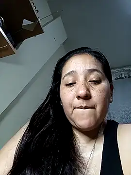 Gatubela212 online show from November 14, 2025, 4:38 am