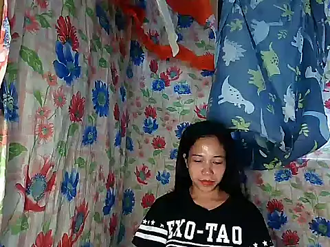 PinaySkinnyGirl online show from January 12, 2026, 9:27 am