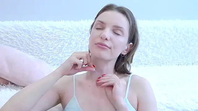 Beauty Alex online show from June 3, 2026, 1:28 am