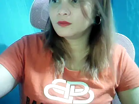 ashlylove25 online show from March 24, 2026, 5:02 pm