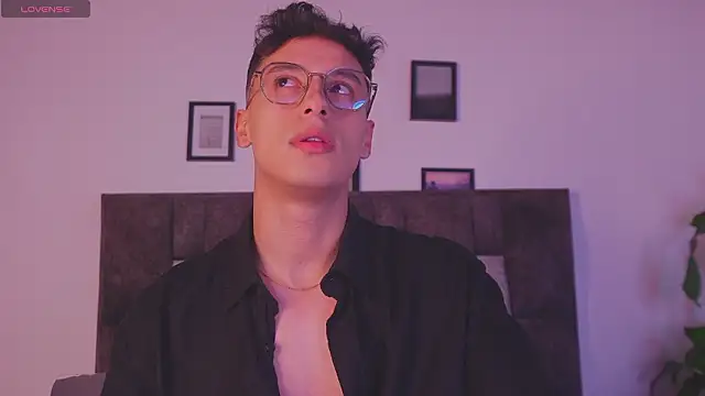 I Gabriel online show from March 25, 2026, 6:13 am