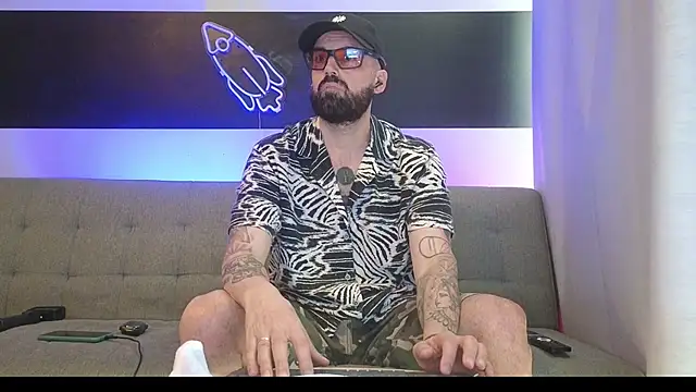 MattxFeet online show from October 23, 2025, 5:22 pm